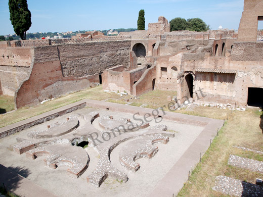 fontana della domus augustana