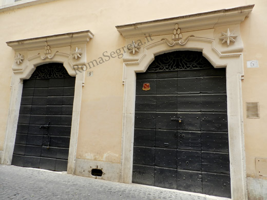 porte di palazzo montoro