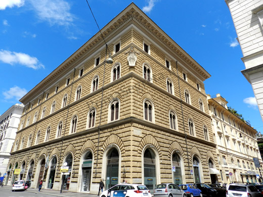 palazzo simonetti via vittoria colonna