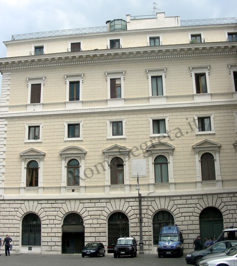 palazzo sede dell'ufficio delle diligenze pontificie