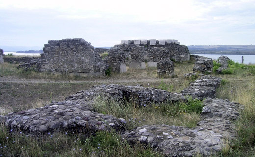 resti del ponte di traiano