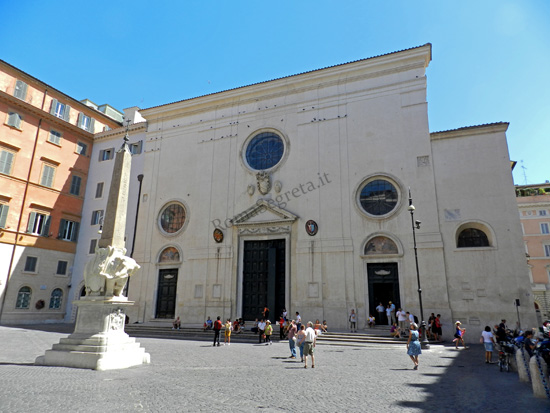piazza della minerva