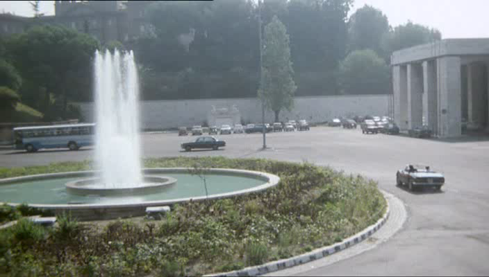 scena al piazzale dei partigiani a un sacco bello