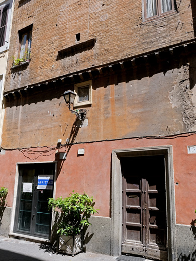 casa di fiammetta a via dei coronari