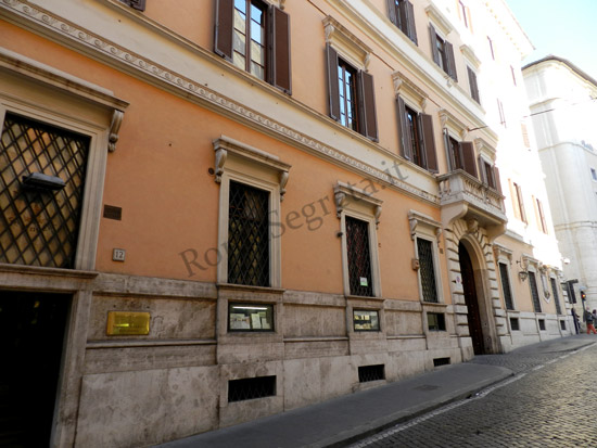 via della mercede