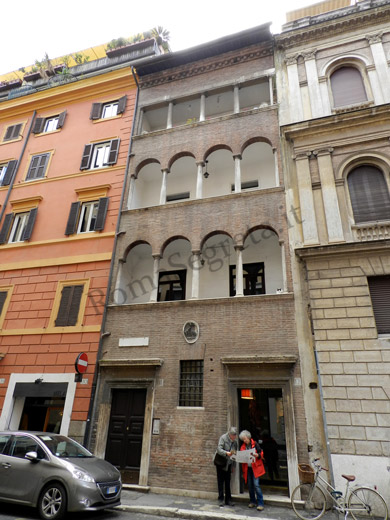 casa di santa caterina da siena a via di monserrato