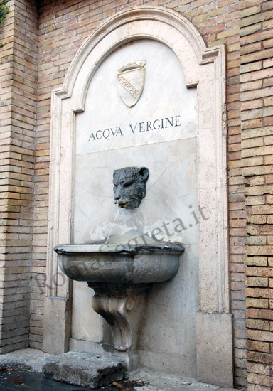 fontana di via di monte brianzo