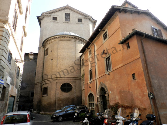 via della tribuna di tor de specchi