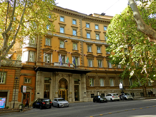 hotel majestic a via vittorio veneto