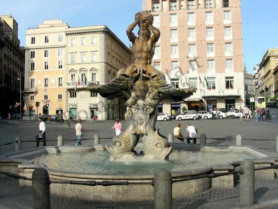 Vedi su Google Maps piazza barberini