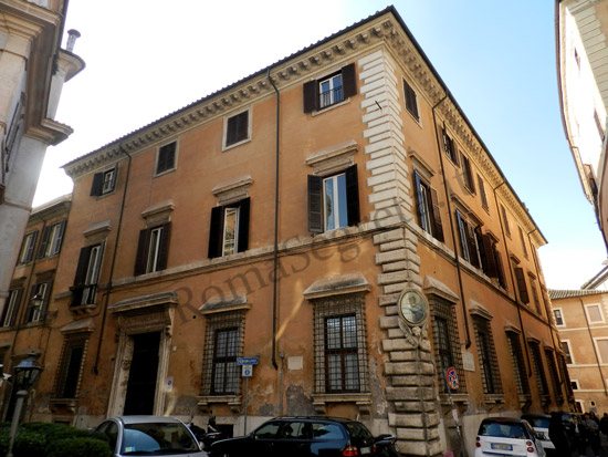 Vedi su Google Maps palazzo lovatelli