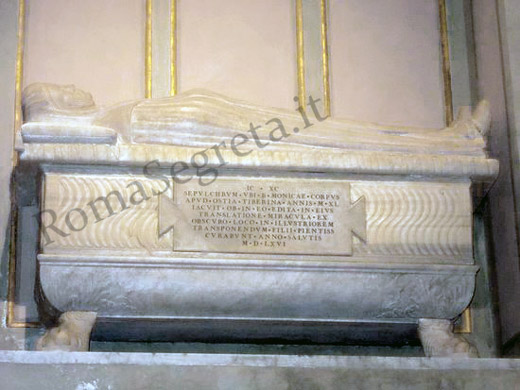 sarcofago di santa monica