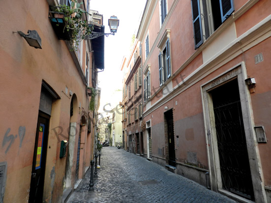 Vedi su Google Maps via della pelliccia