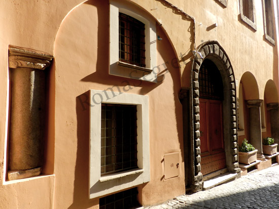 via della tribuna di campitelli