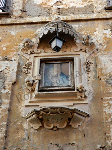 madonnella a vicolo del bologna