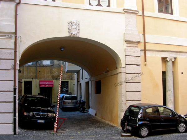 via dell'arco dei ginnasi