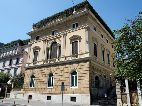 palazzetto a via cola di rienzo