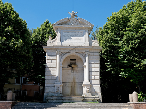 Vedi su Google Maps piazza trilussa