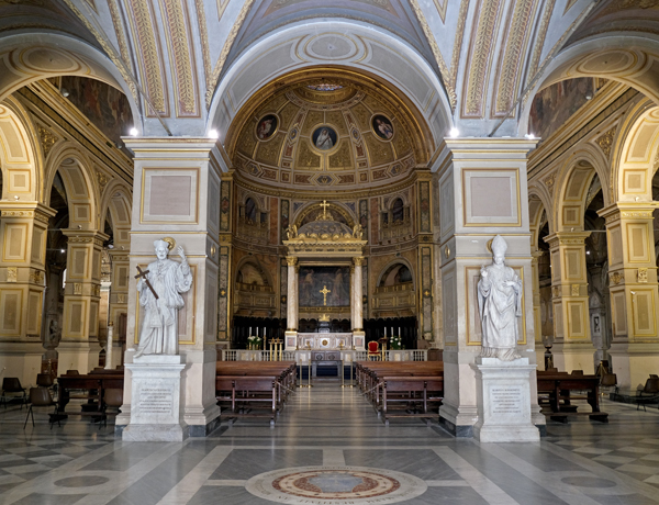 interno di san lorenzo in damaso