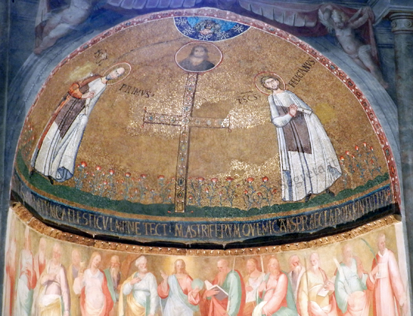 mosaico con cristo tra i santi primo e feliciano