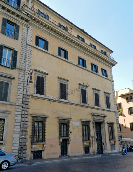 palazzo fani pecci blunt a piazza d'aracoeli