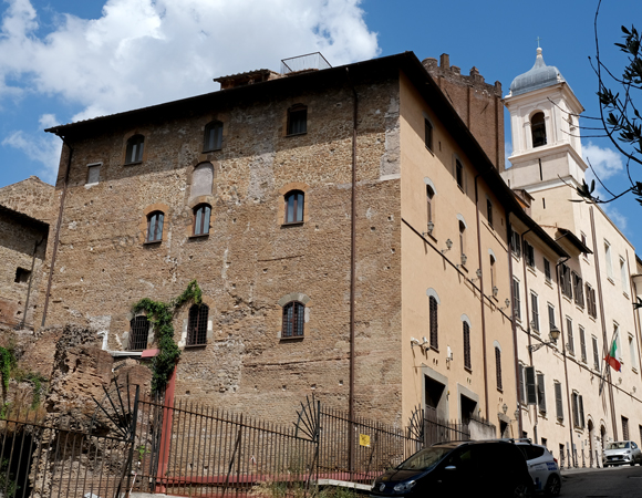 edificio del castello caetani