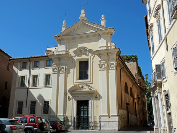 Vedi su Google Maps piazza di s.caterina della rota
