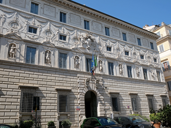 palazzo spada a piazza capodiferro