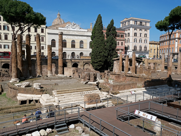 Vedi su Google Maps largo di torre argentina