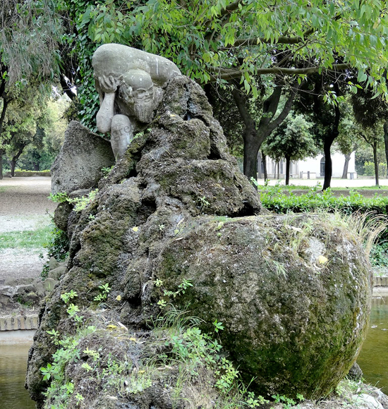 fontana del sileno a villa borghese