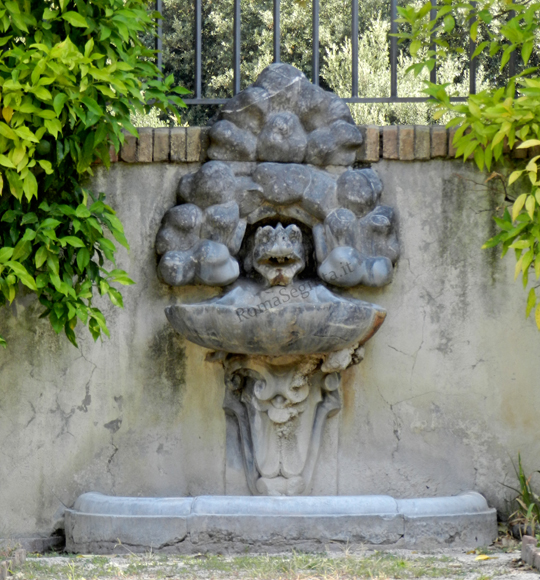 fontana dei draghi borghese a villa borghese