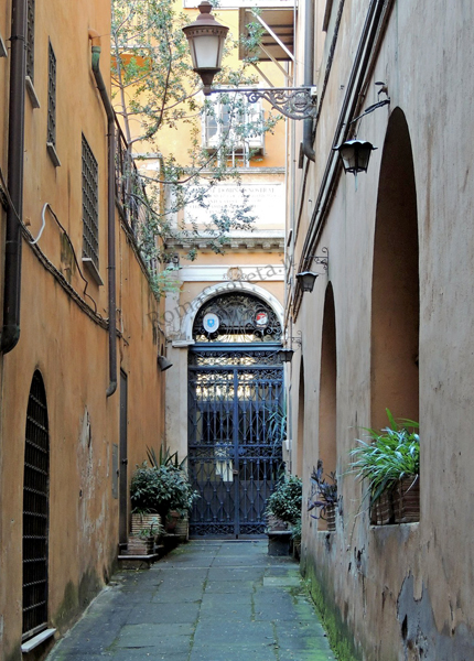 Vedi su Google Maps cappella della madonna dell'archetto
