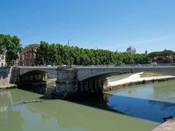 Vedi su Google Maps ponte garibaldi