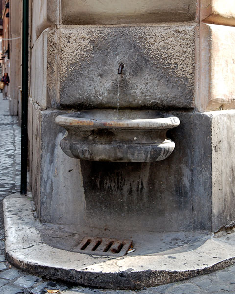 fontanella di borghese