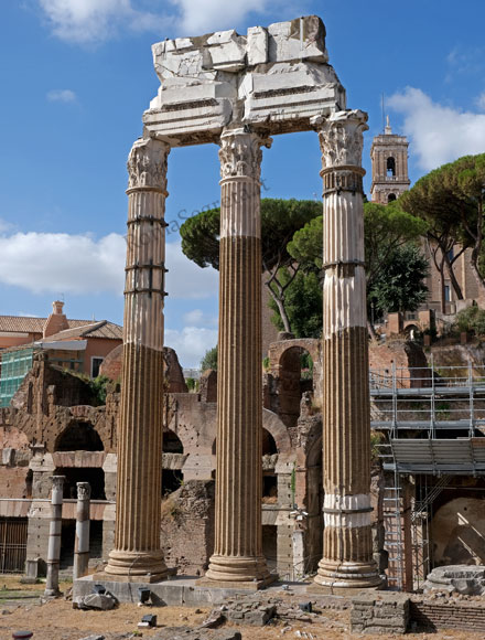 colonne del foro di cesare