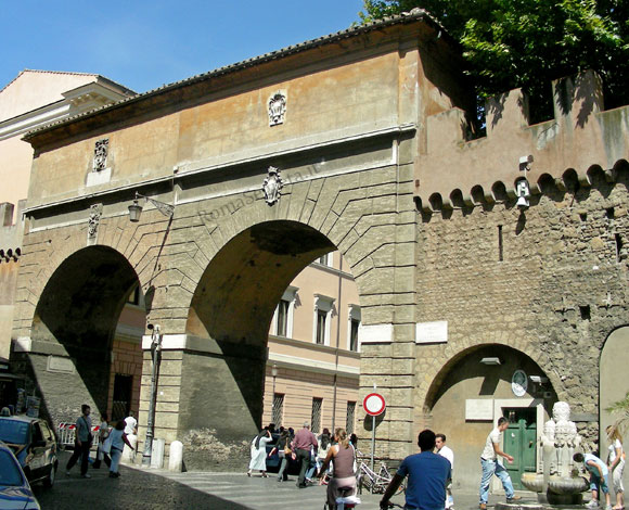 largo del colonnato
