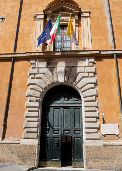 portale di palazzo serristori