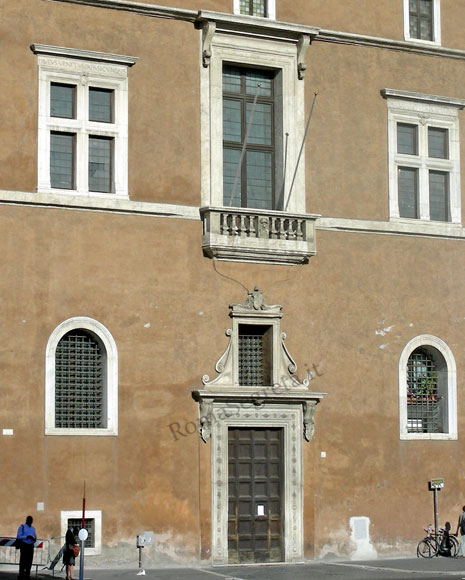 facciata di palazzo venezia