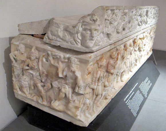 sarcofago della mummia di grottarossa