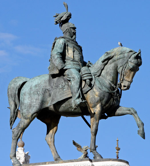 statua di vittorio emanuele II