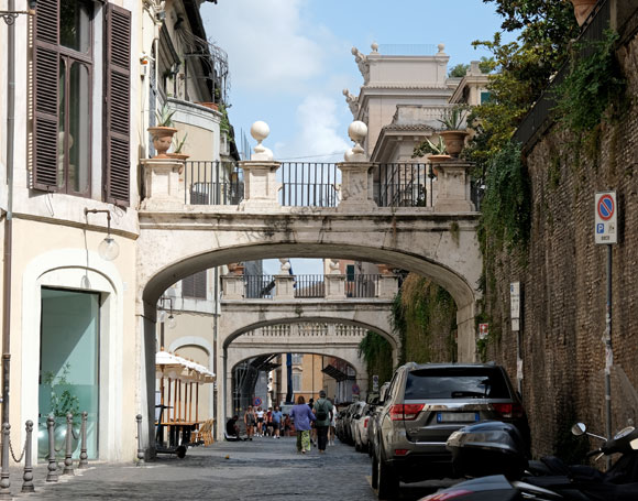 archi di via della pilotta