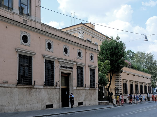 Vedi su Google Maps via tomacelli