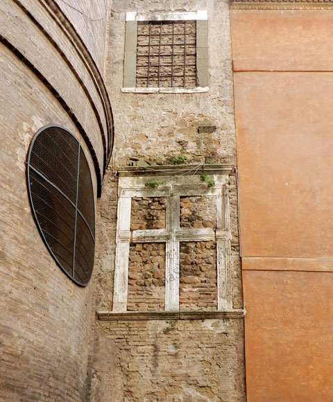 casa del quattrocento su via della tribuna di tor de specchi
