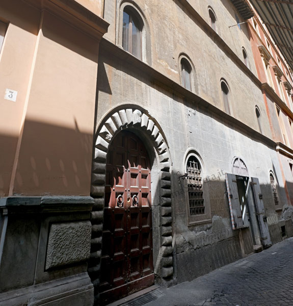 casa su vicolo del campanile