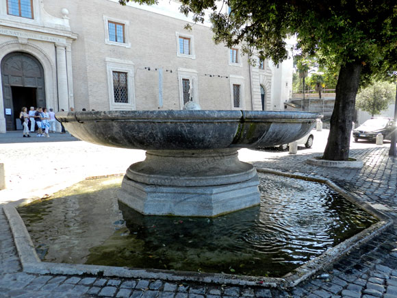 fontana della palla di cannone