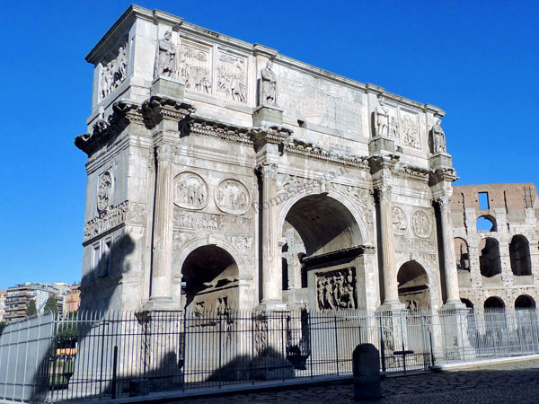Vedi su Google Maps arco di costantino