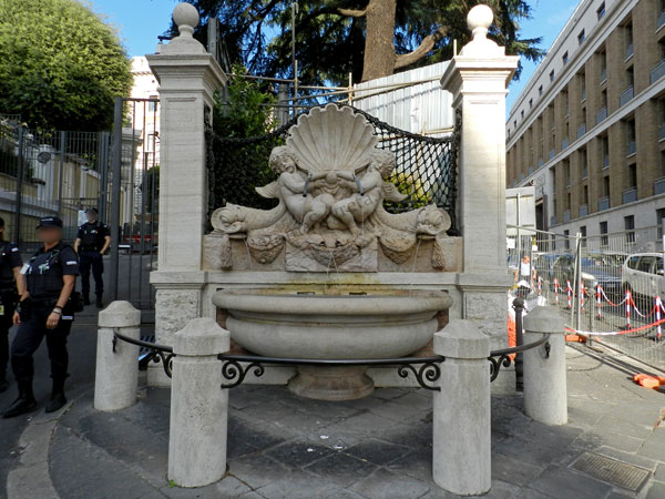 Vedi su Google Maps fontana sallustiana