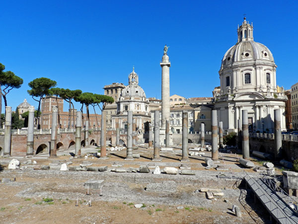 Vedi su Google Maps foro di traiano