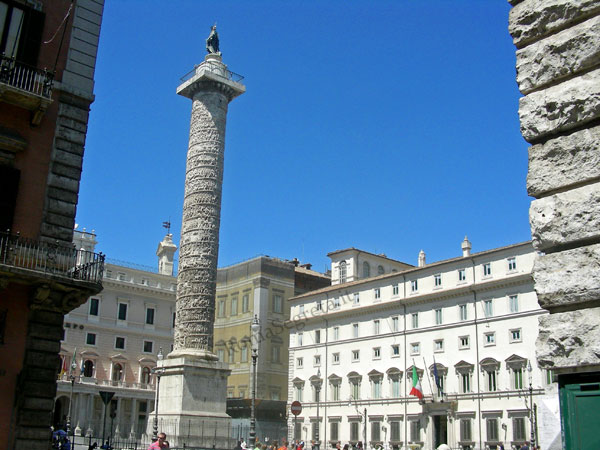 piazza colonna