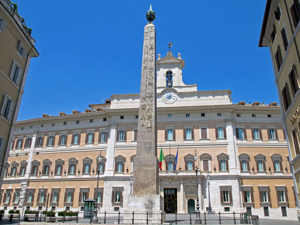 piazza di montecitorio
